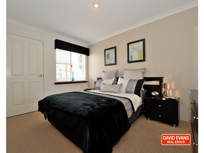 1 Laser Close, Warnbro WA 6169