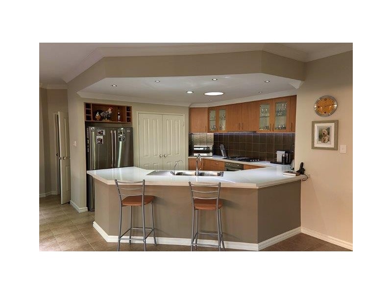 5 Shalimar Brace, Shoalwater WA 6169