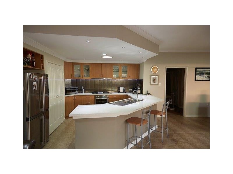 5 Shalimar Brace, Shoalwater WA 6169