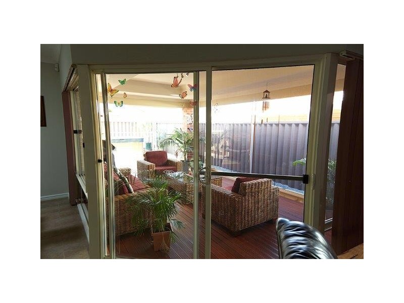 5 Shalimar Brace, Shoalwater WA 6169