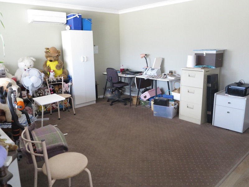 69 Fox Street, Narrogin WA 6312