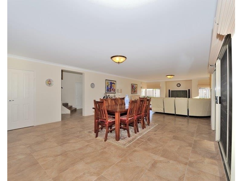 173 Kent Street, Rockingham WA 6168