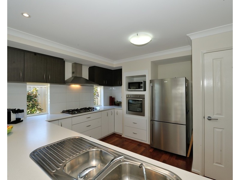 4 Shetland Way, Baldivis WA 6171