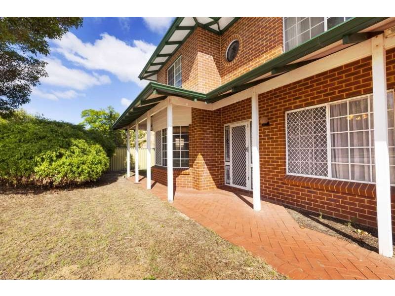 101 Murray Road, Bicton WA 6157