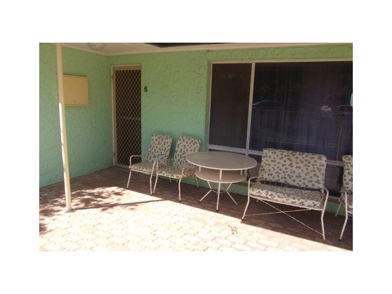 8 Ennis Court, Orelia WA 6167