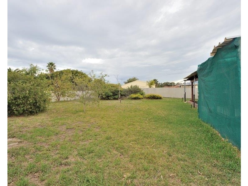20 Breaden Drive, Cooloongup WA 6168