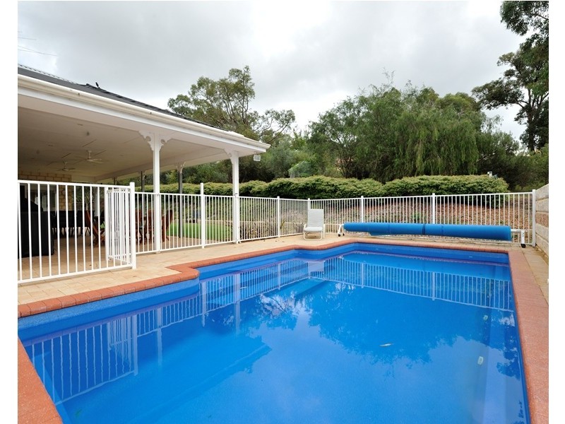 237 EIGHTY ROAD, Baldivis WA 6171