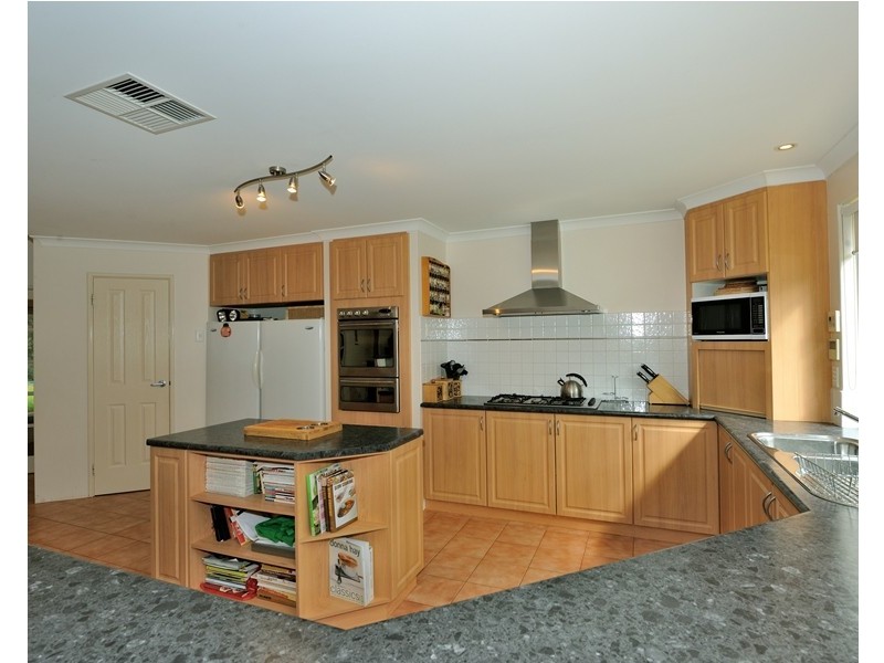 237 EIGHTY ROAD, Baldivis WA 6171