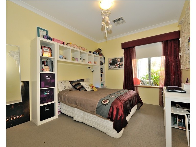 237 EIGHTY ROAD, Baldivis WA 6171