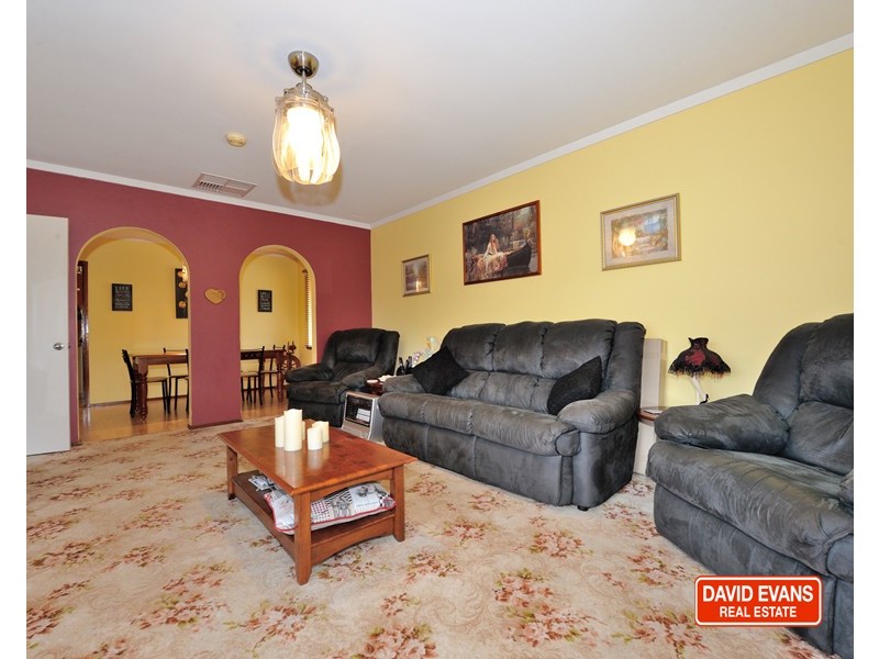 14 Tarup Place, Hillman WA 6168