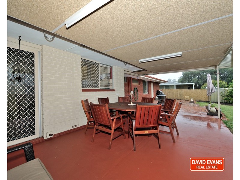 14 Tarup Place, Hillman WA 6168