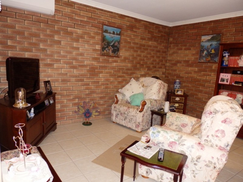 11/5 Louise St, Rockingham WA 6168