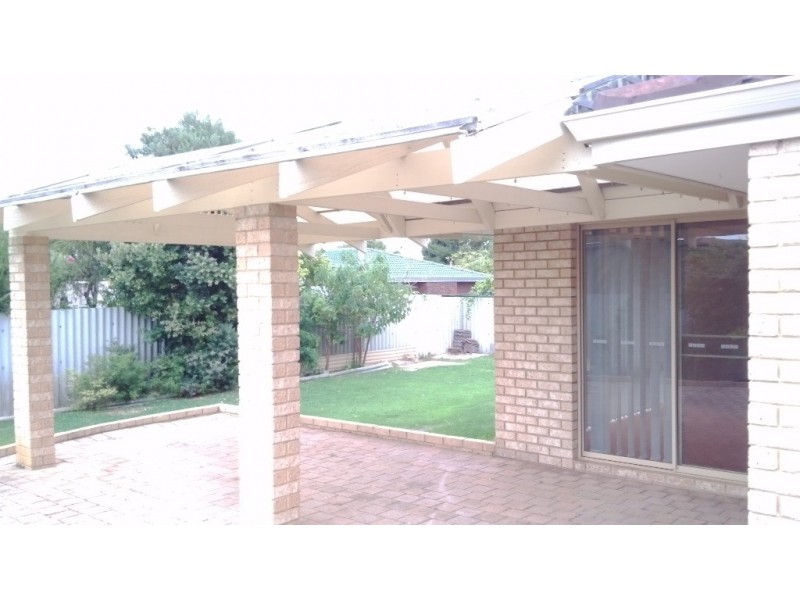 5 Abalone Crescent, Waikiki WA 6169