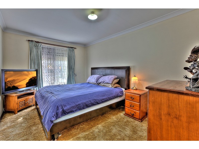 107 Malibu Road, Safety Bay WA 6169