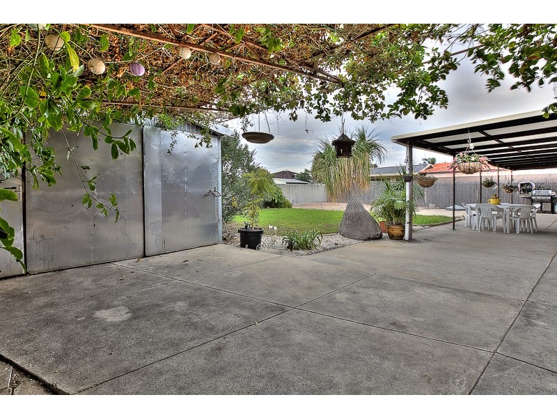 107 Malibu Road, Safety Bay WA 6169