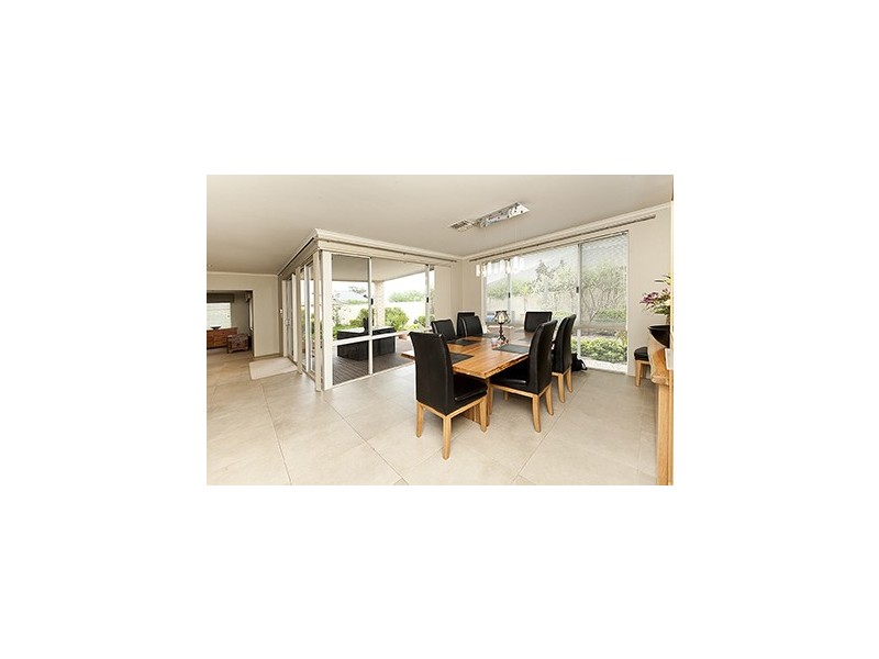 28 Vernon Gough Drive, Baldivis WA 6171