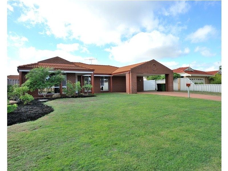 8 Amber Court, Warnbro WA 6169