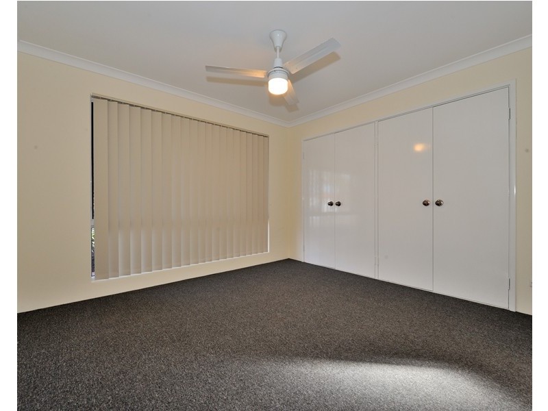 8 Amber Court, Warnbro WA 6169