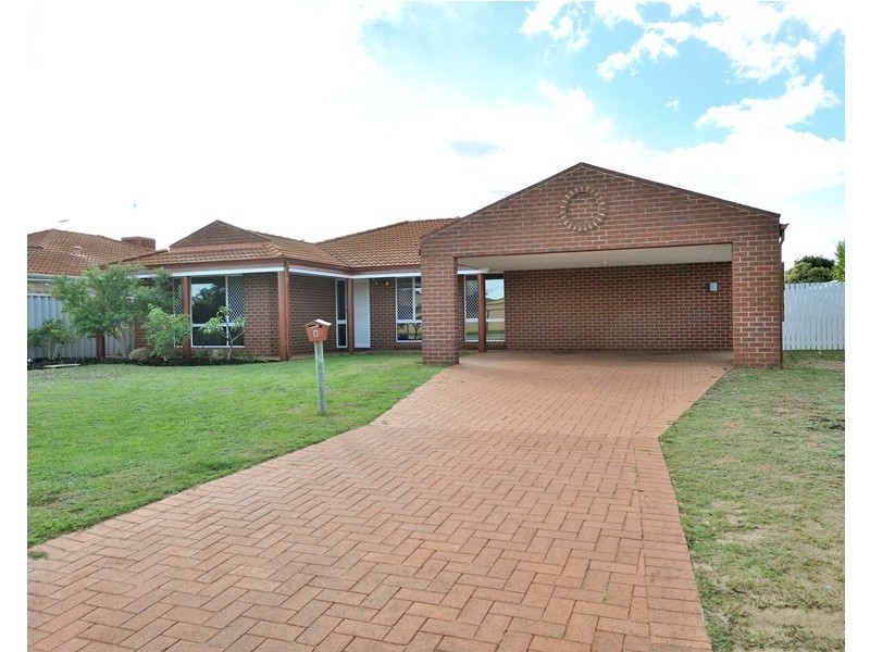 8 Amber Court, Warnbro WA 6169