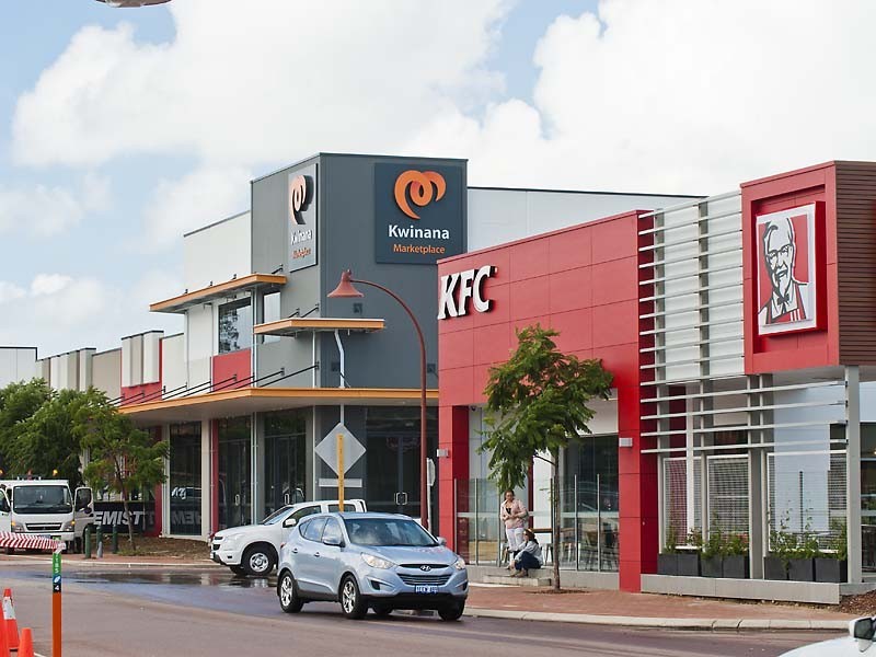 8 Lipscombe Court, Medina WA 6167