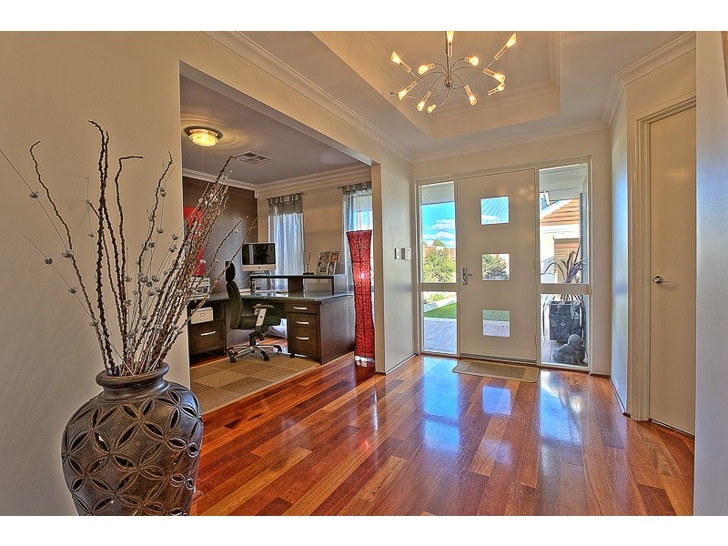 40 Bonaparte Drive, Secret Harbour WA 6173