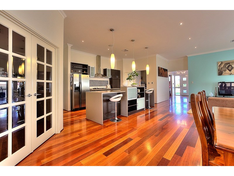 40 Bonaparte Drive, Secret Harbour WA 6173