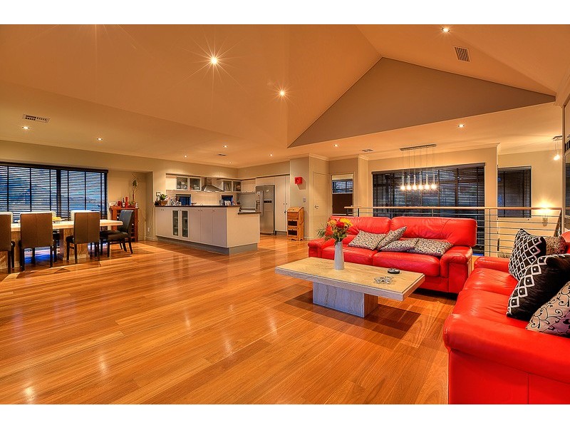 2 Adra Court, Secret Harbour WA 6173