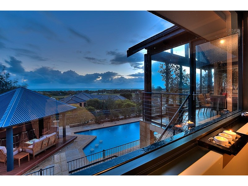 2 Adra Court, Secret Harbour WA 6173