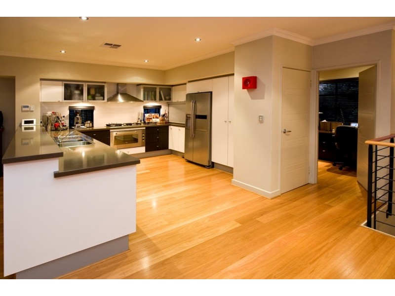 2 Adra Court, Secret Harbour WA 6173