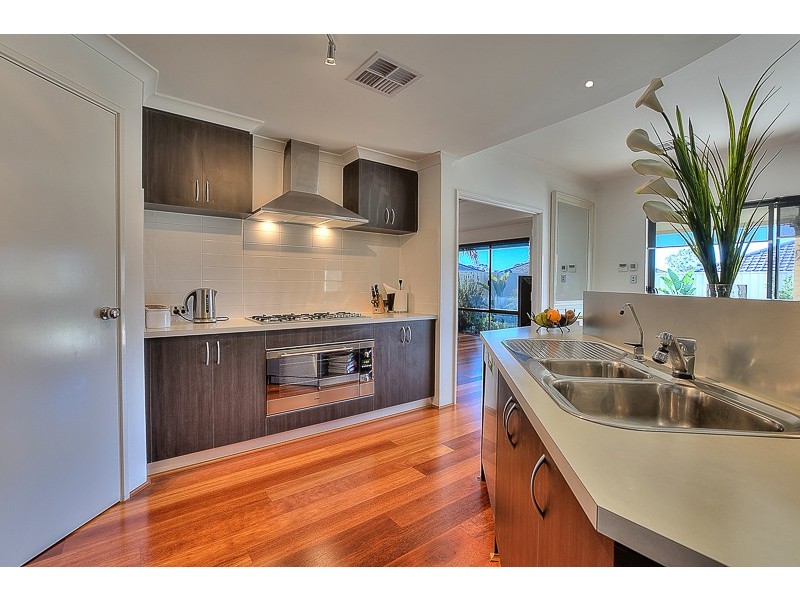 15 Culvers Road, Secret Harbour WA 6173