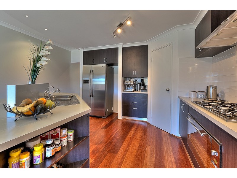 15 Culvers Road, Secret Harbour WA 6173