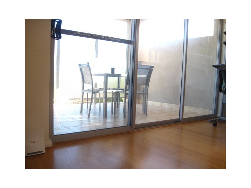 2 / 205 Kent Street, Rockingham WA 6168