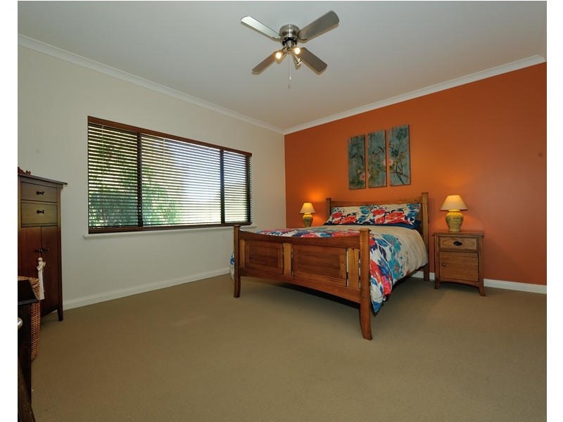 186 Kent Street, Rockingham WA 6168