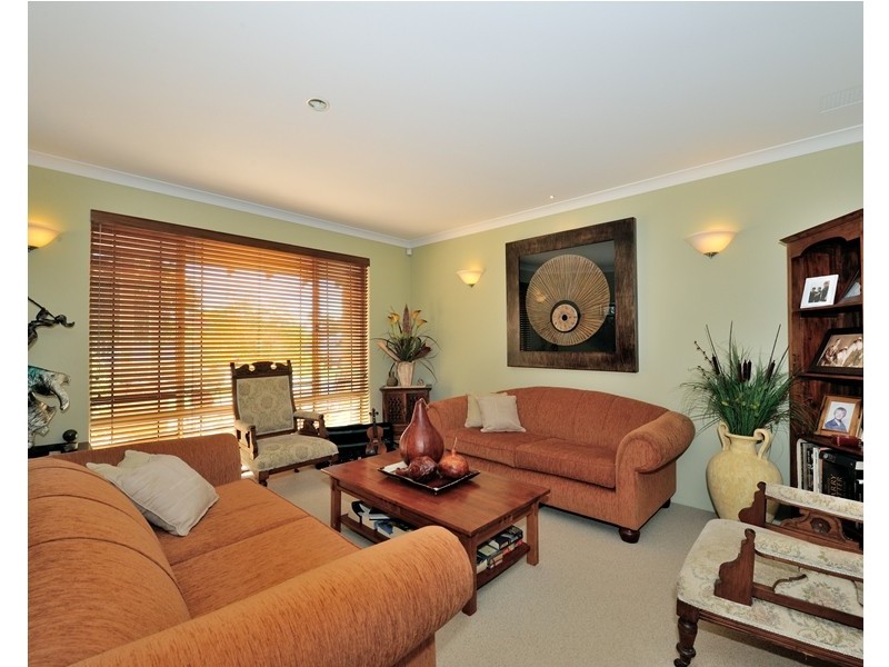 26 Georgetown Drive, Safety Bay WA 6169