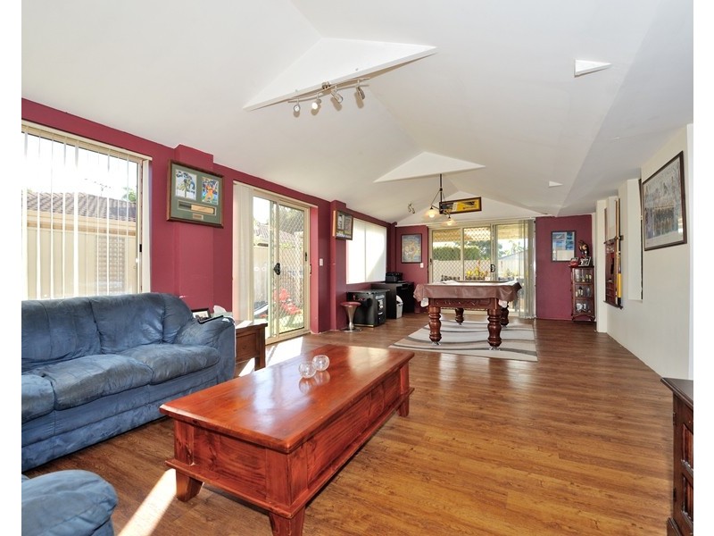 65 Burnside Way, Waikiki WA 6169