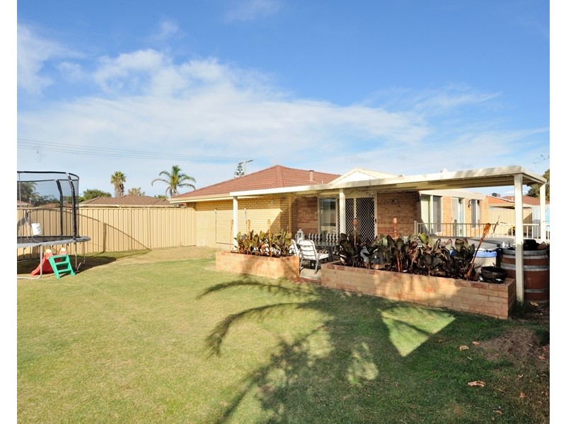 65 Burnside Way, Waikiki WA 6169