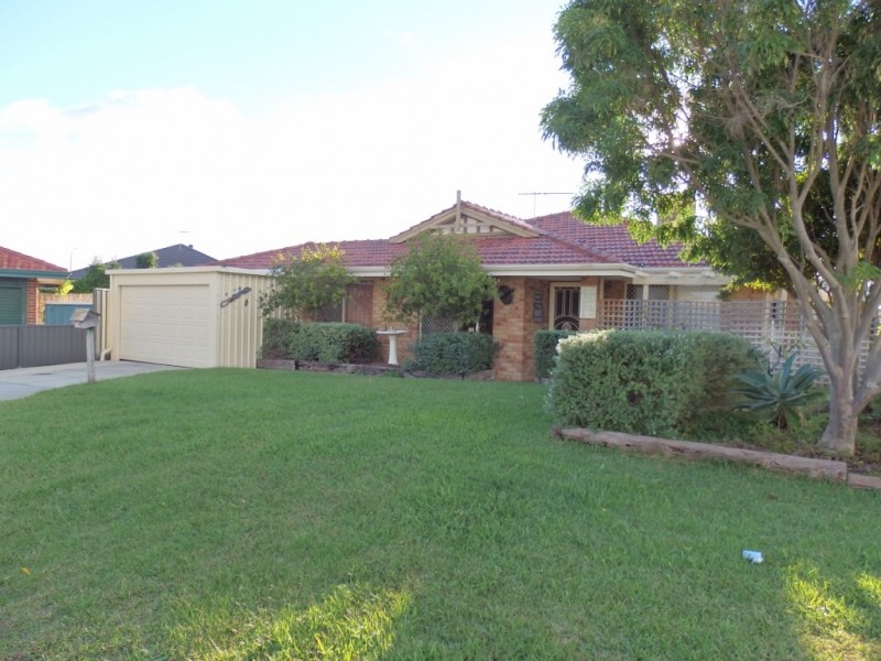 8 Britannia Place, Port Kennedy WA 6172