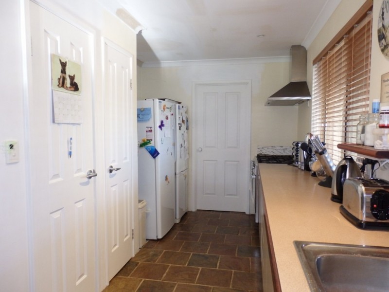 8 Britannia Place, Port Kennedy WA 6172