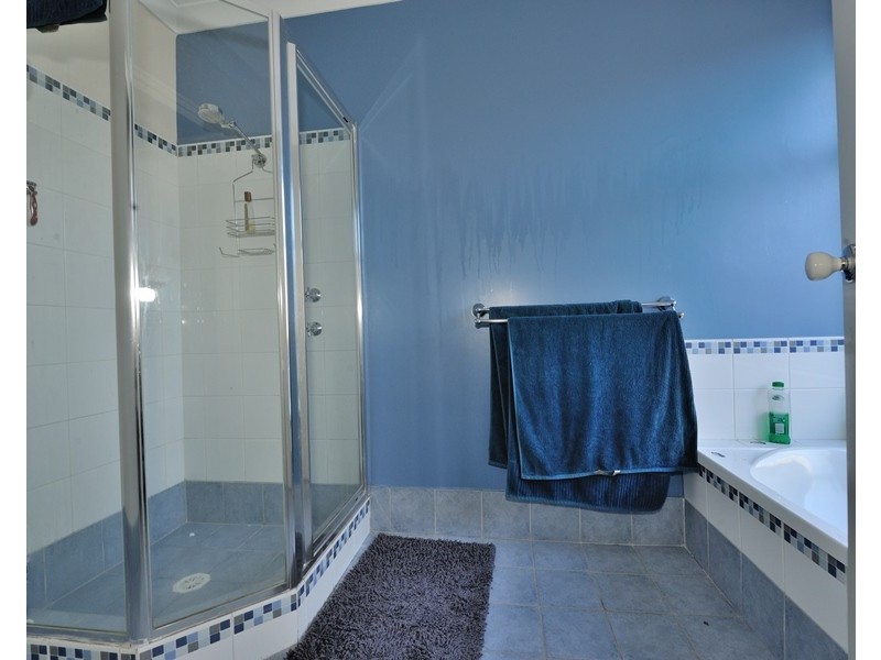 18 Lemon Gum Drive, Baldivis WA 6171