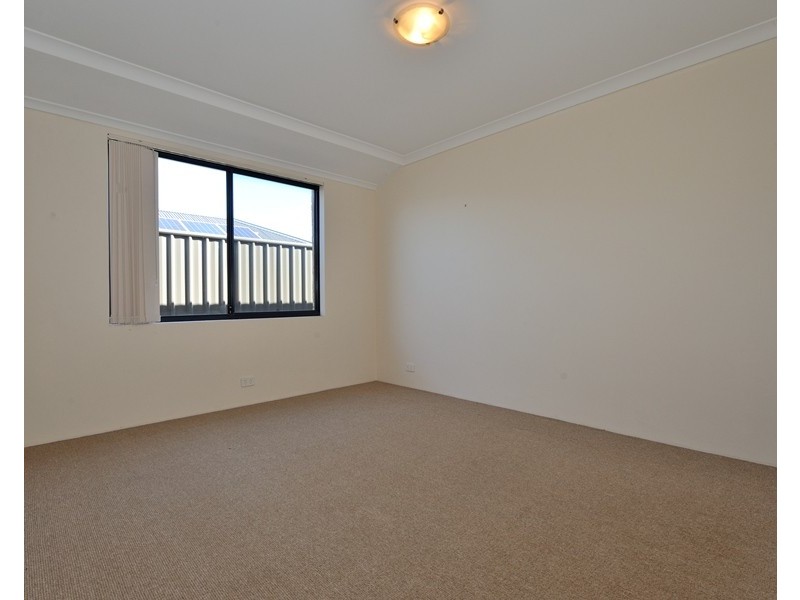 18 Lemon Gum Drive, Baldivis WA 6171