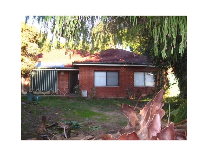 211 Kent Street, Rockingham WA 6168