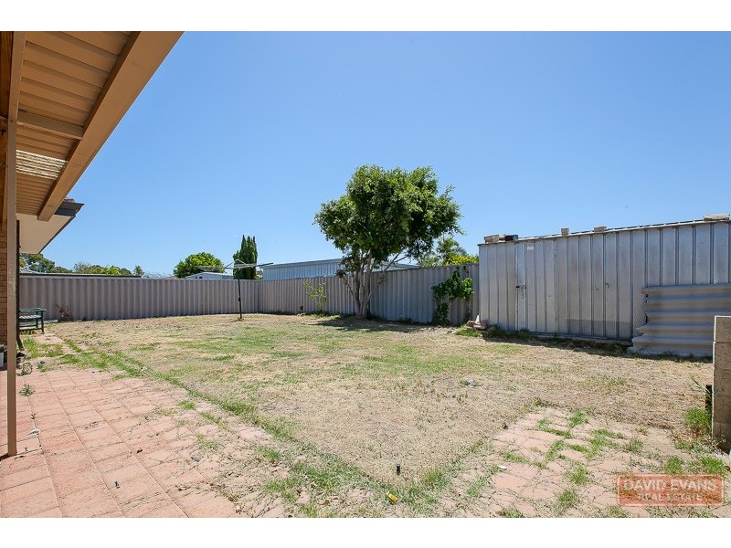 5 Caliso Court, Warnbro WA 6169