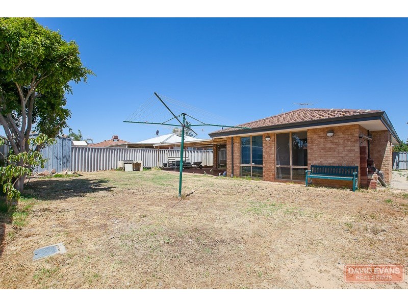 5 Caliso Court, Warnbro WA 6169
