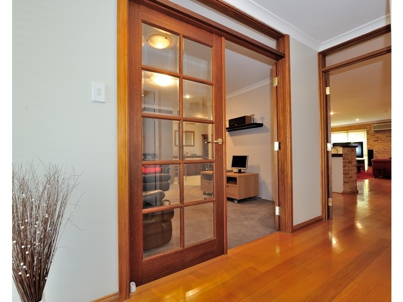 11 Azure Lane, Warnbro WA 6169