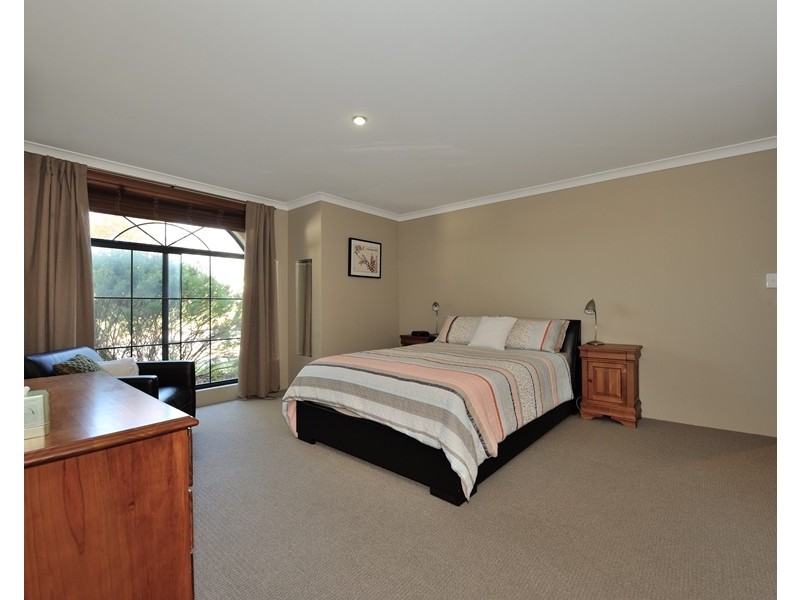 10 Arpenteur Drive, Baldivis WA 6171