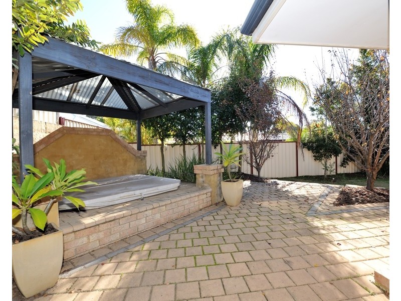 10 Arpenteur Drive, Baldivis WA 6171