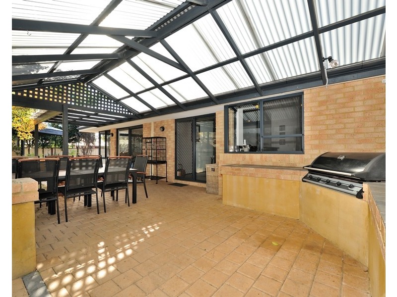 10 Arpenteur Drive, Baldivis WA 6171