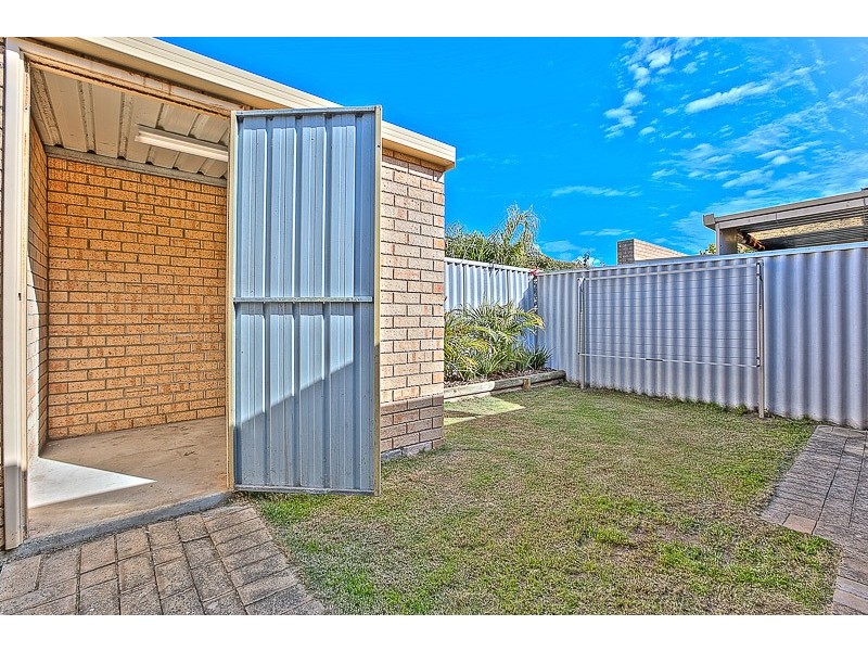28/96 Simpson Avenue, Rockingham WA 6168