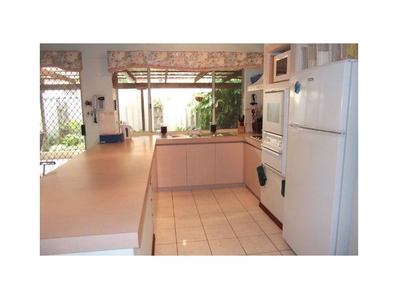 12 Link Way, Cooloongup WA 6168