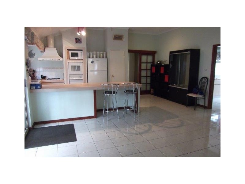 12 Link Way, Cooloongup WA 6168
